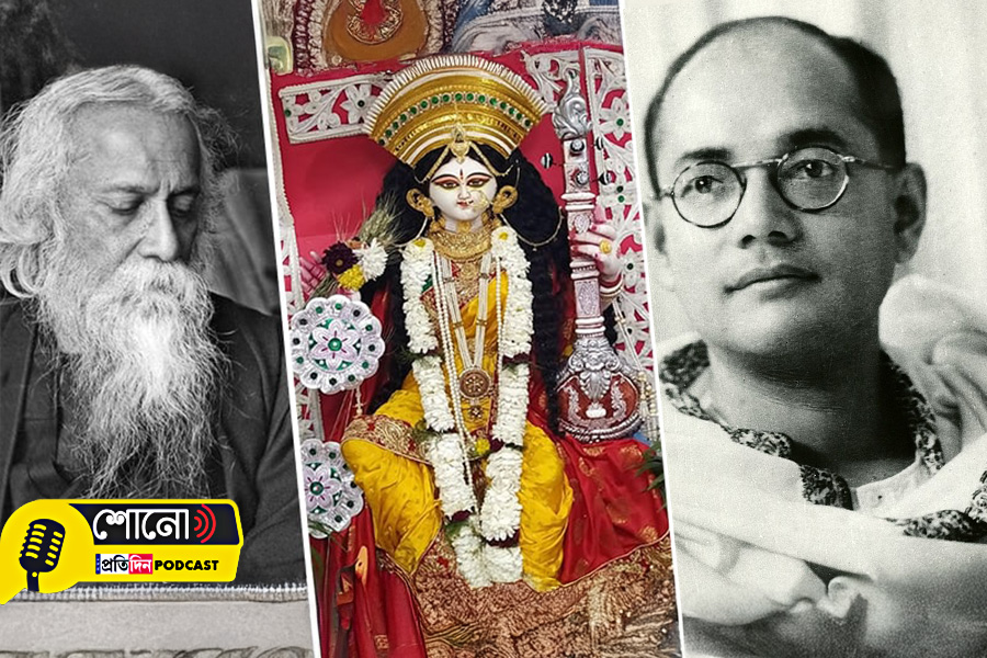 conflict between Rabindranath and Netaji regarding Saraswati Puja