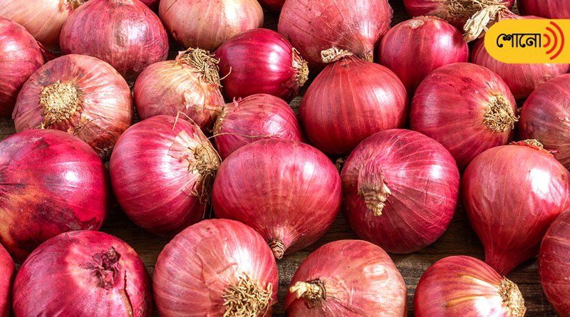 Can raw onion prevent sunstroke? Know the benefits