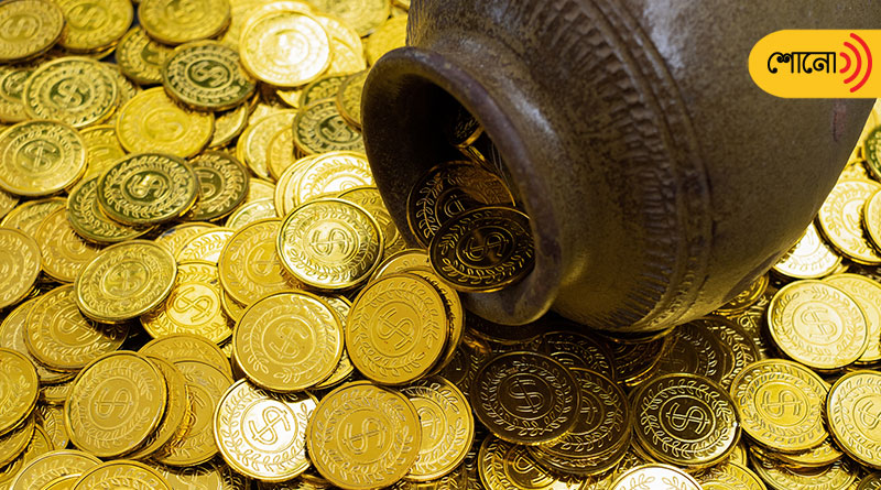 Labourers Find Gold Coins Worth Lakhs While Digging House