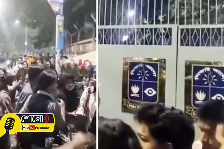 Dhaka University Students Protest Noise Pollution With Dance to Haryanvi Song