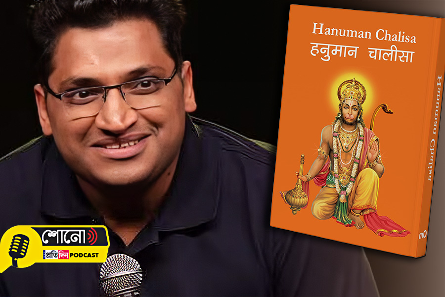 Comedian Gaurav Gupta asks Pak fan to recite Hanuman Chalisa